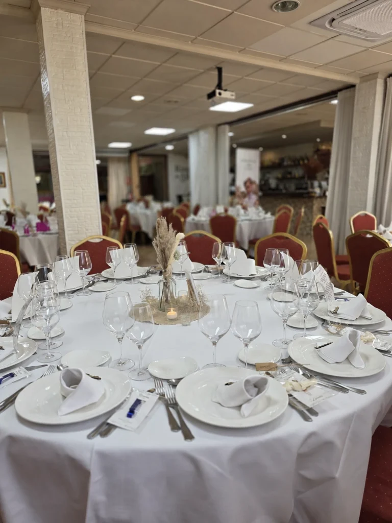 Salón del restaurante huerta de Murcia Rincón de Alfonso